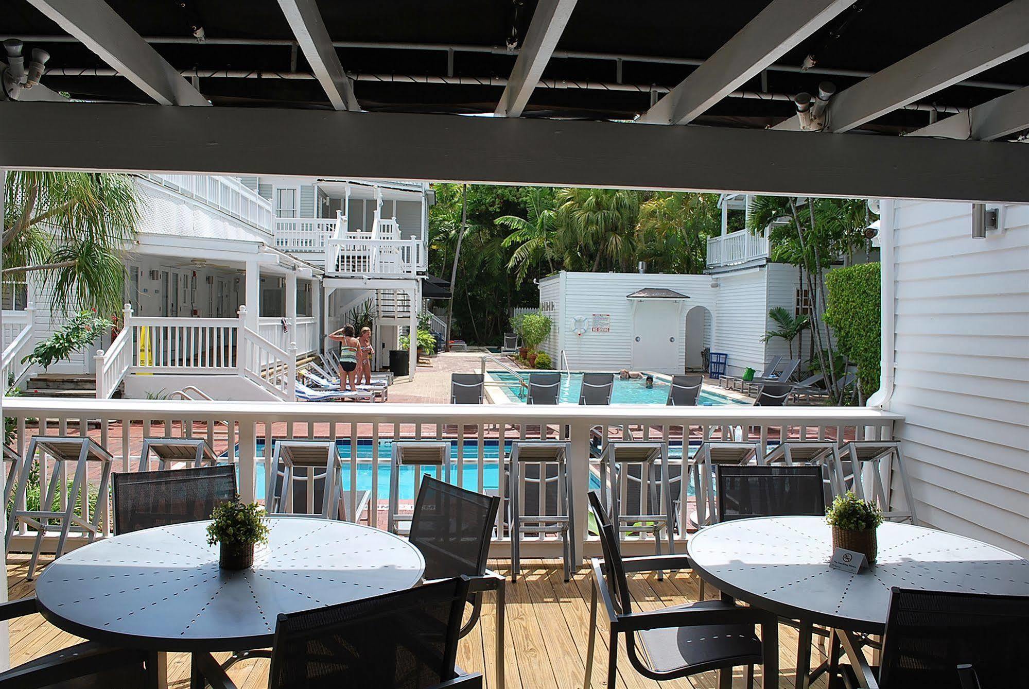 Nyah - Adult Exclusive Bed & Breakfast Key West Exterior photo