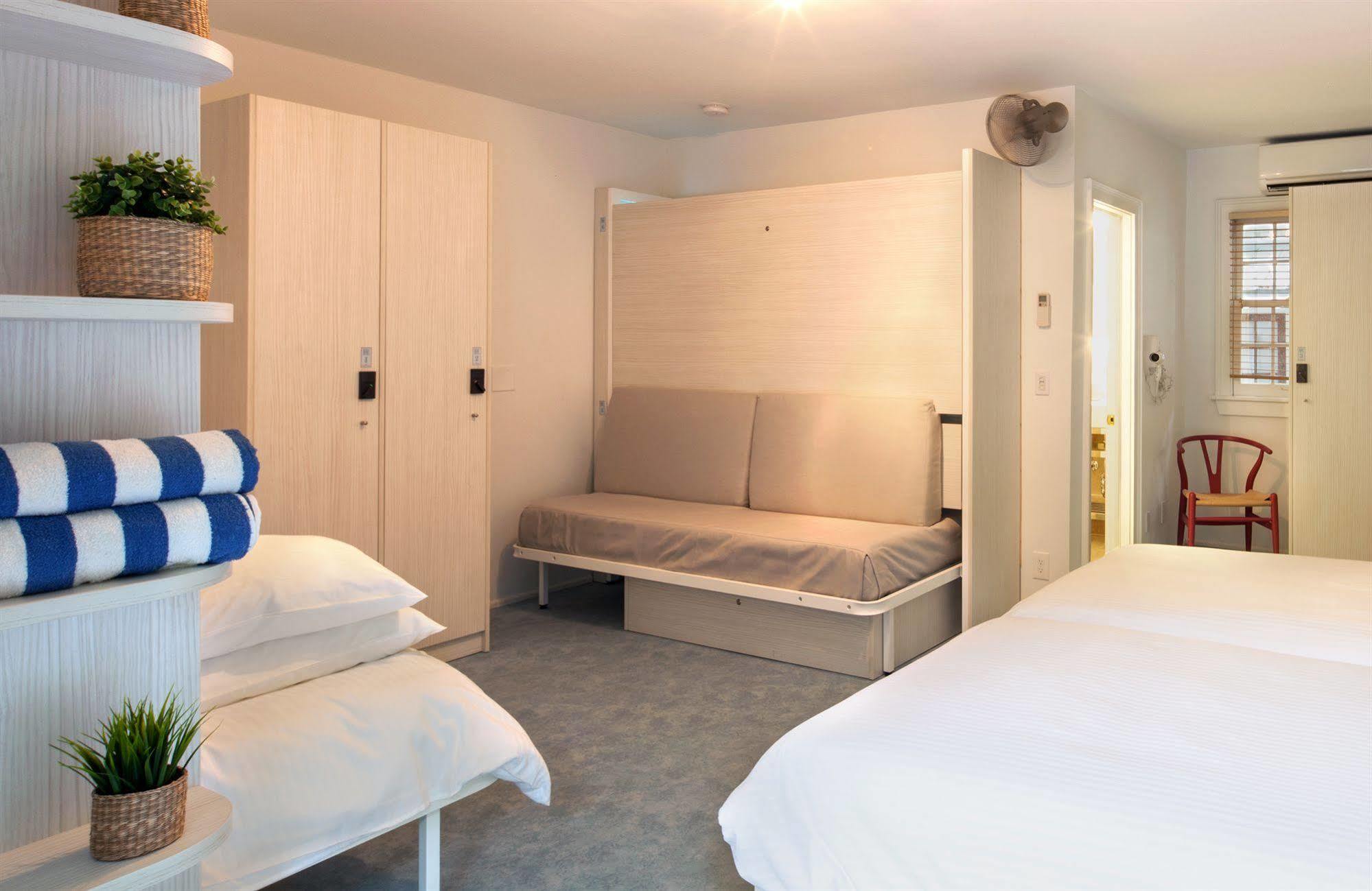 Nyah - Adult Exclusive Bed & Breakfast Key West Exterior photo