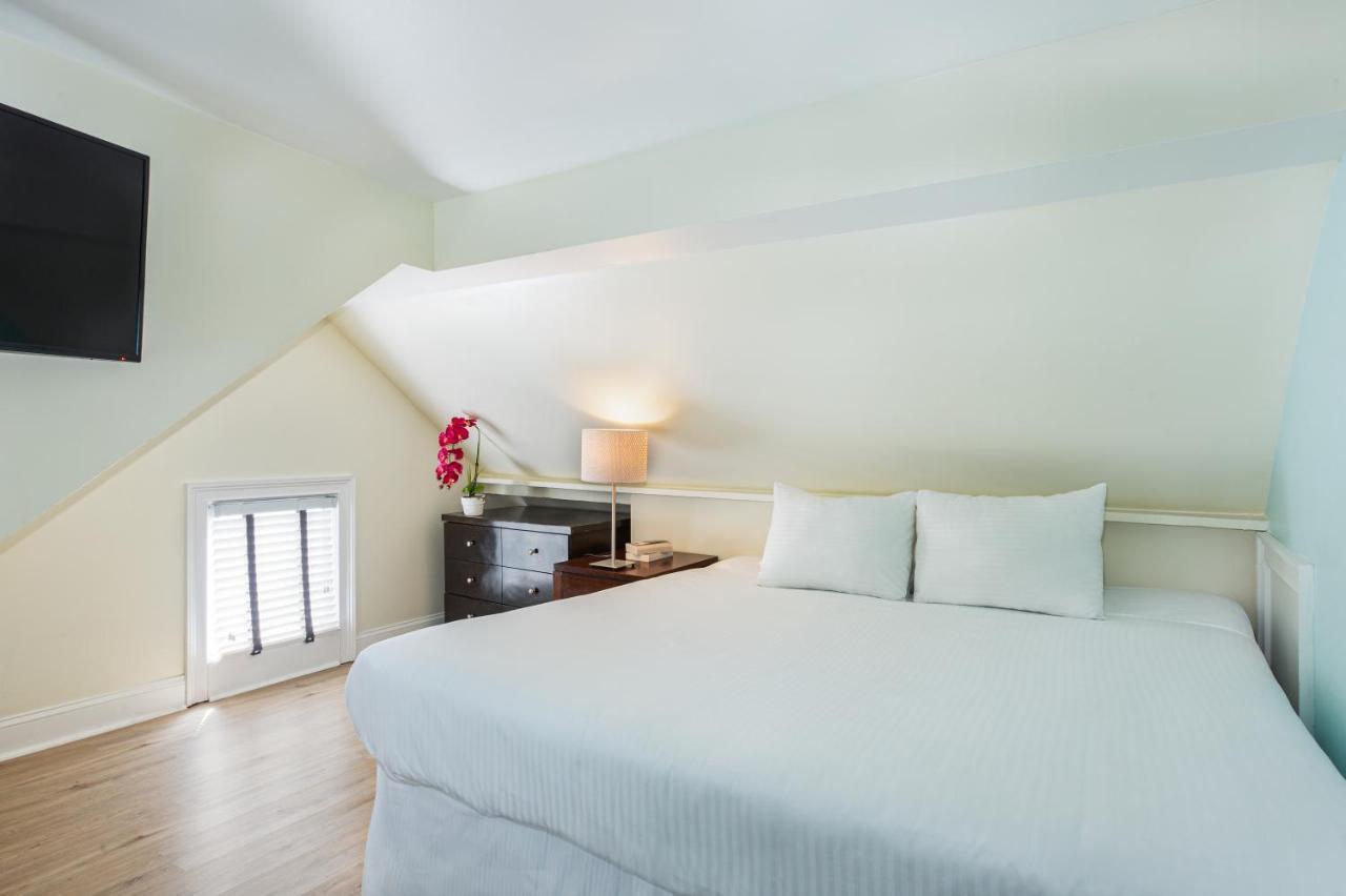Nyah - Adult Exclusive Bed & Breakfast Key West Exterior photo