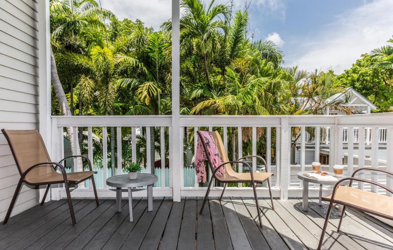 Nyah - Adult Exclusive Bed & Breakfast Key West Exterior photo