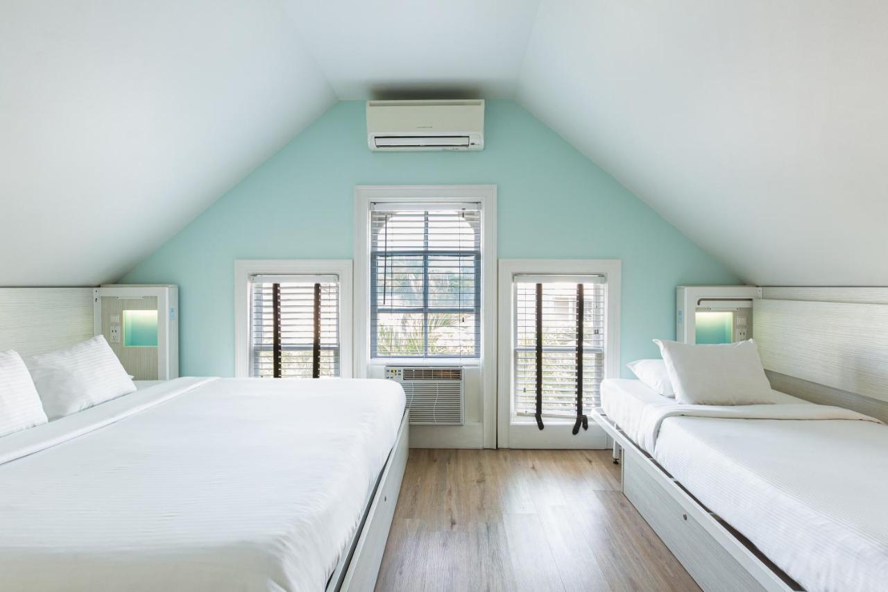 Nyah - Adult Exclusive Bed & Breakfast Key West Exterior photo