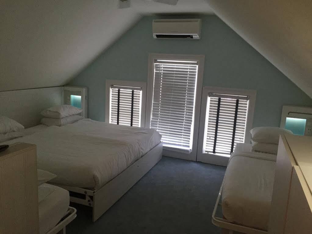 Nyah - Adult Exclusive Bed & Breakfast Key West Exterior photo